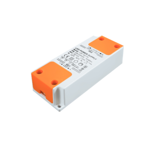 Постоянное напряжение LED-драйвер 12V 7W